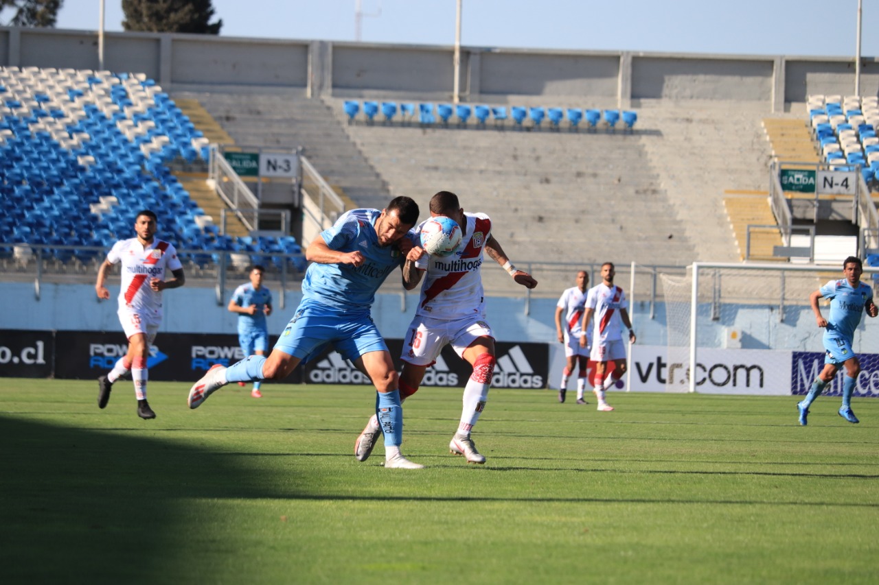 Curicanos rescataron un punto en su pasada por El Teniente