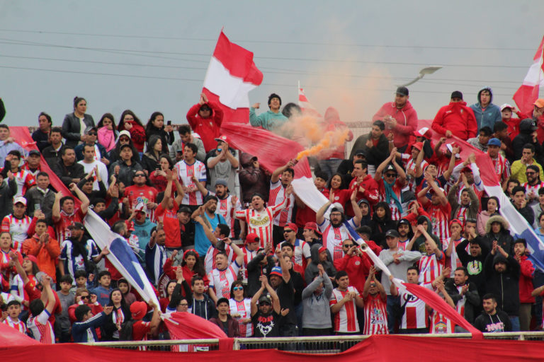 Ya son 65 años de historia del mítico Deportes Linares  