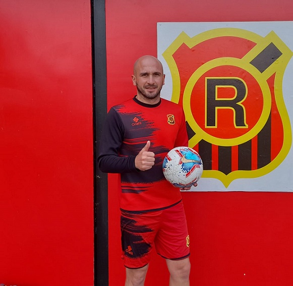 Enzo Ruiz, luego de empatar en Arica: “Los equipos que  quieren  ganar algo, tiene que ganar en todas las canchas” 