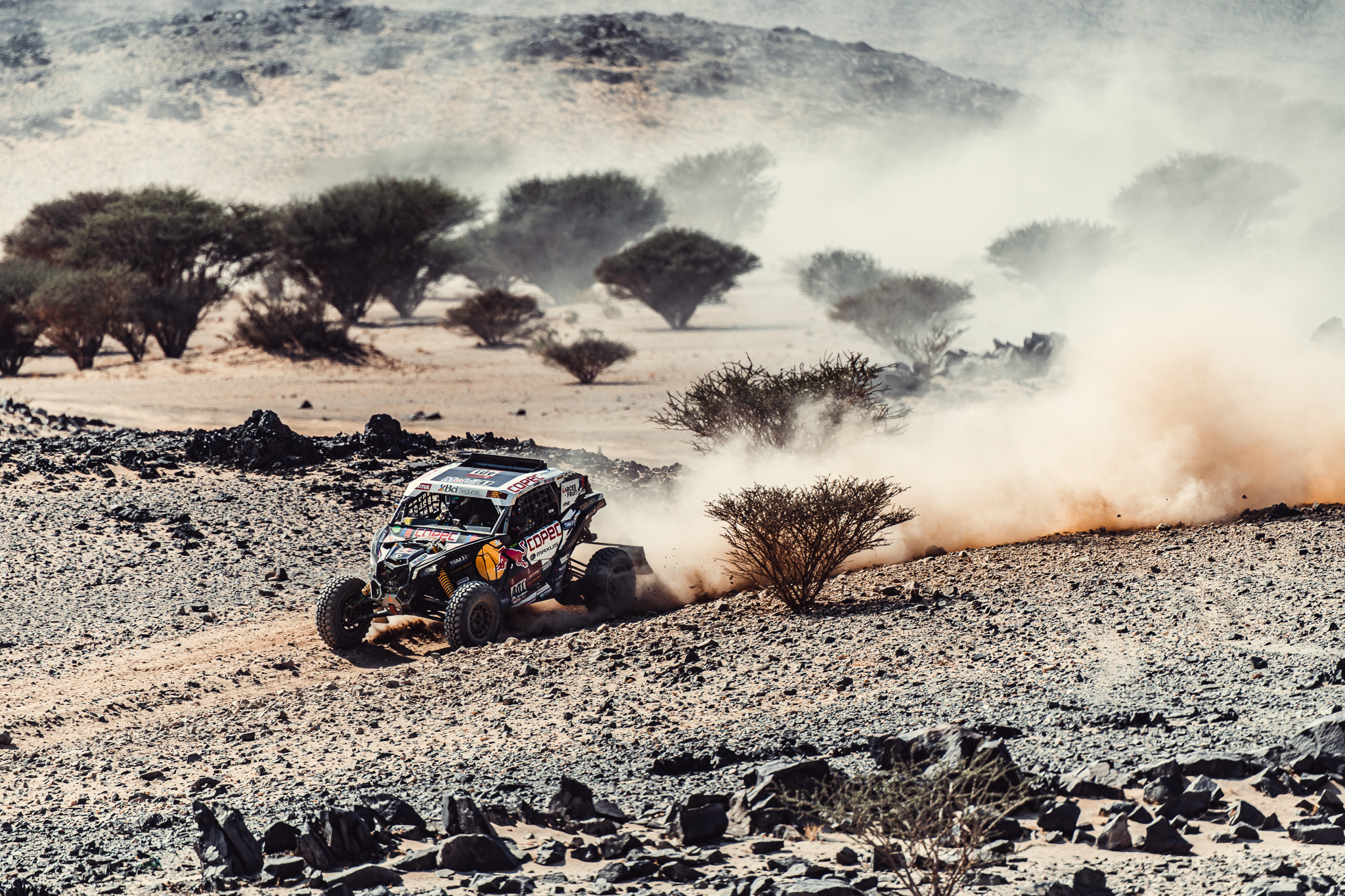 López buscó la eficacia en la etapa 4 del Dakar para consolidar la punta