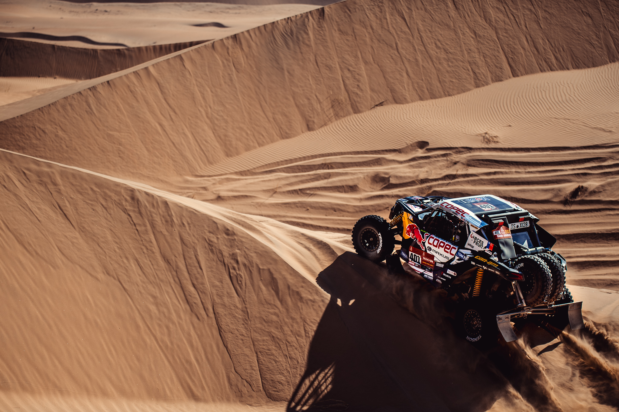 “Chaleco” lidera el Dakar en la categoría “vehículos ligeros”