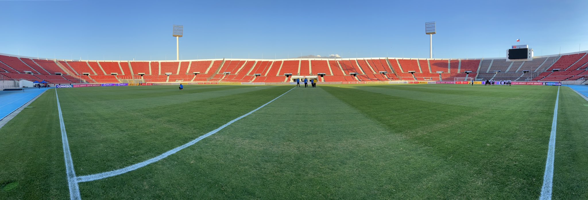 Insólita determinación de Conmebol terminó con duelo suspendido entre Coquimbo y Defensa