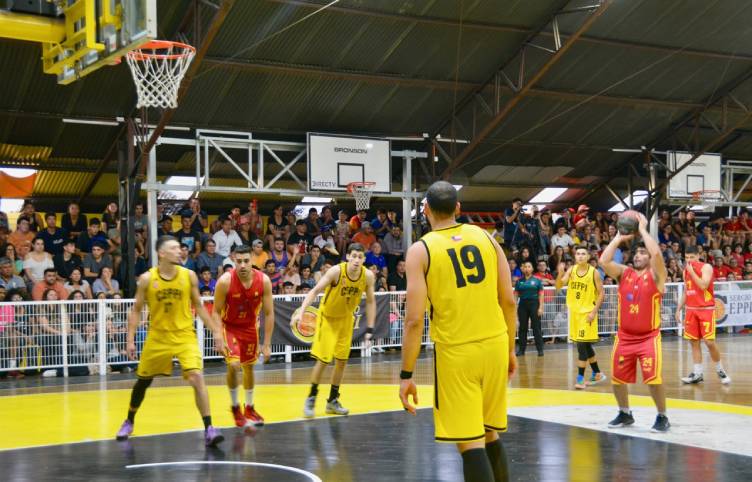 Partido del “Quijote” fue suspendido y el debut de sus nuevos nombres será el domingo