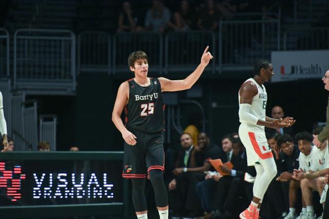 Basquetbolista talquino sigue rompiéndola en la NCAA de Estados Unidos