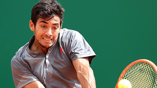 Tsitsipas colocó punto final a la pasada de Garín por Montecarlo