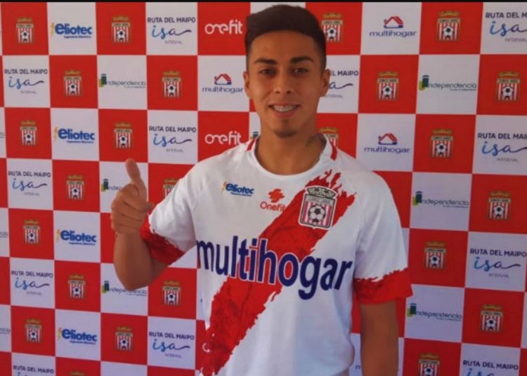 Indignación en Curicó Unido por sanción a jugador que reclamó por Instagram