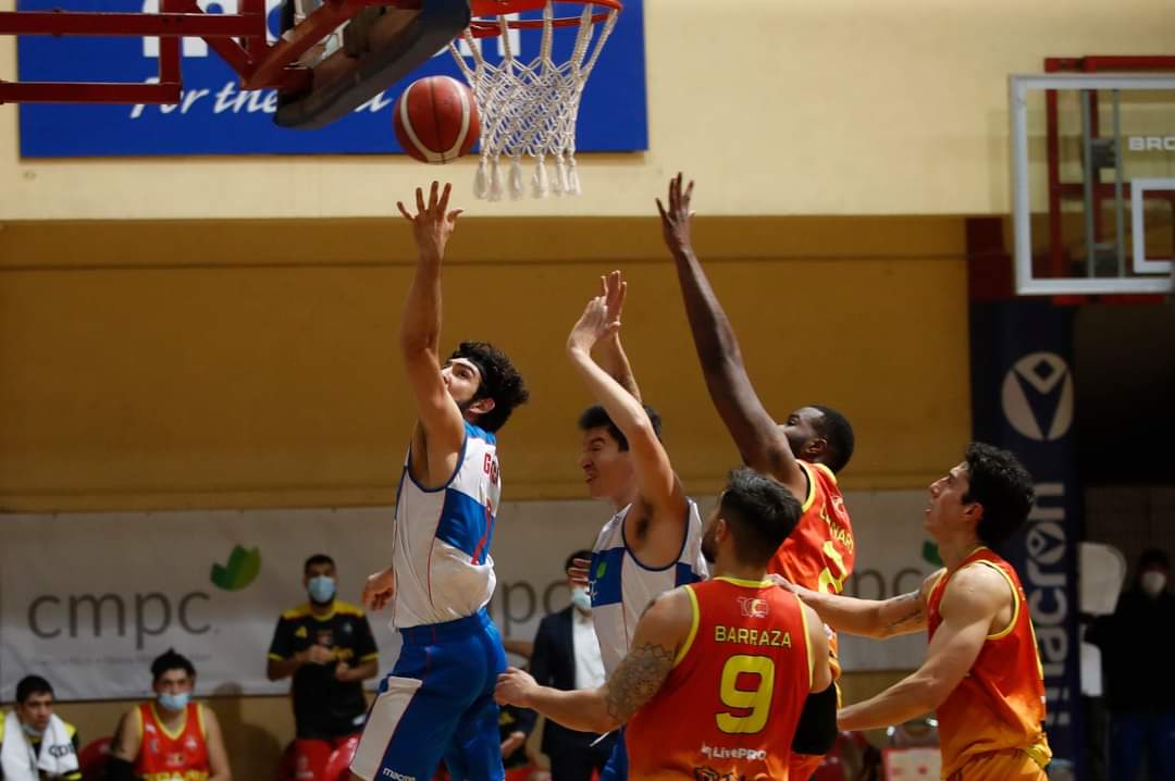 Español comenzó con un triunfo la segunda rueda de la LNB