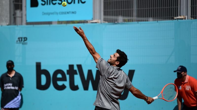 Garín enfrentará a Top Ten en la tercera ronda del Masters 1000 de Madrid  