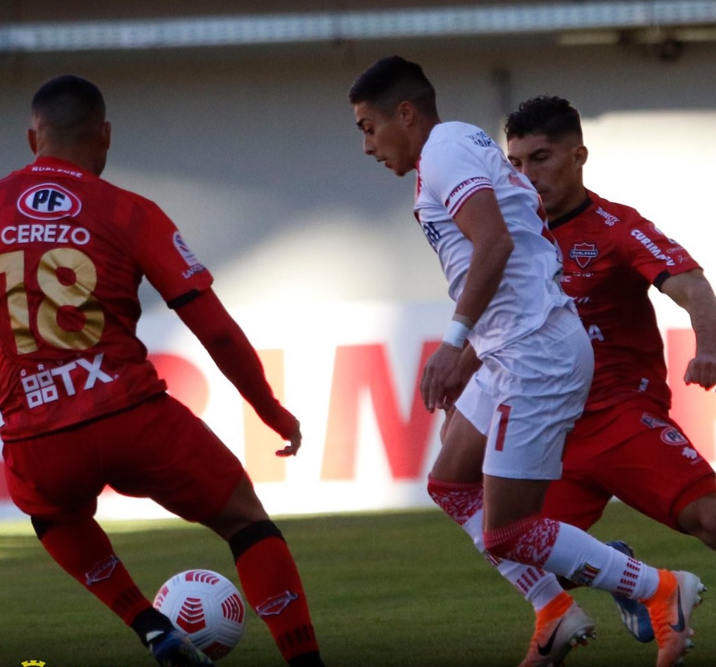 “Curi” otra vez tropezó y ahora ante un clásico rival
