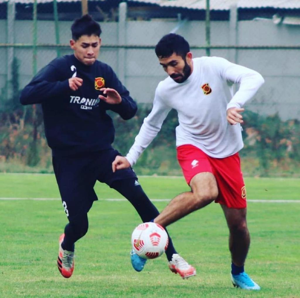 Hugo Espínola y su debut: “Espero aprovechar al máximo la confianza del profesor”