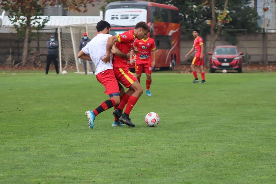 Rangers utilizó posible oncena que presentaría ante Barnechea  