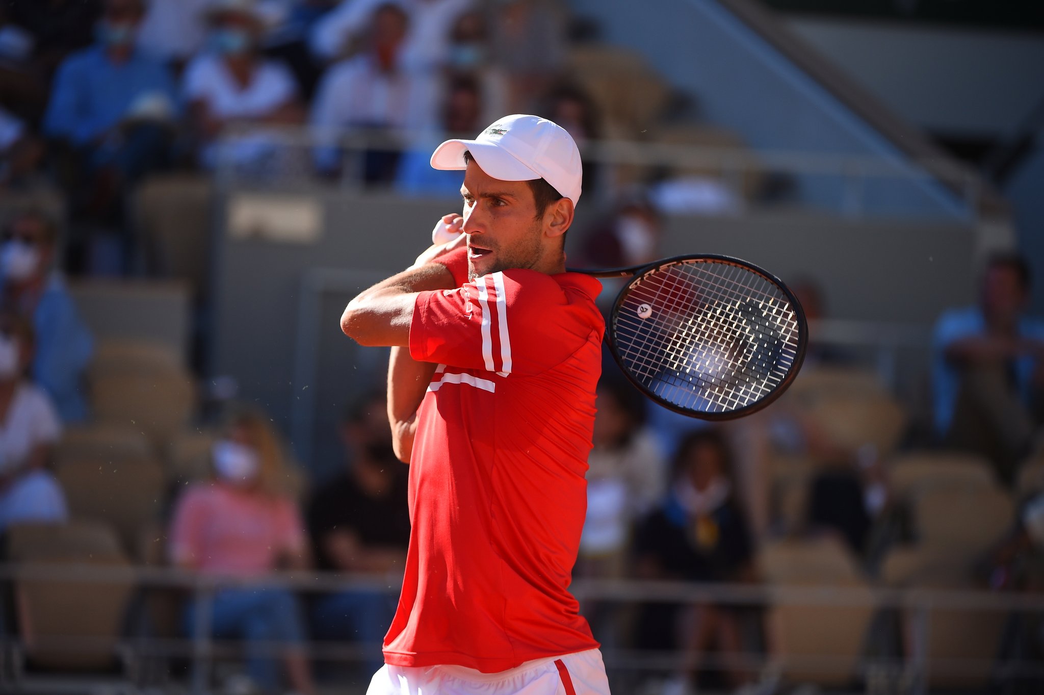 Novak Djokovic se hizo imbatible en la arcilla parisina y levantó la corona de Roland Garros