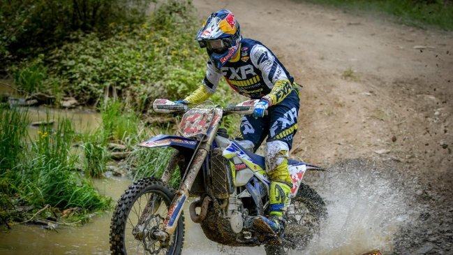“Benja” Herrera sigue ajustando su moto para luchar en los primeros lugares