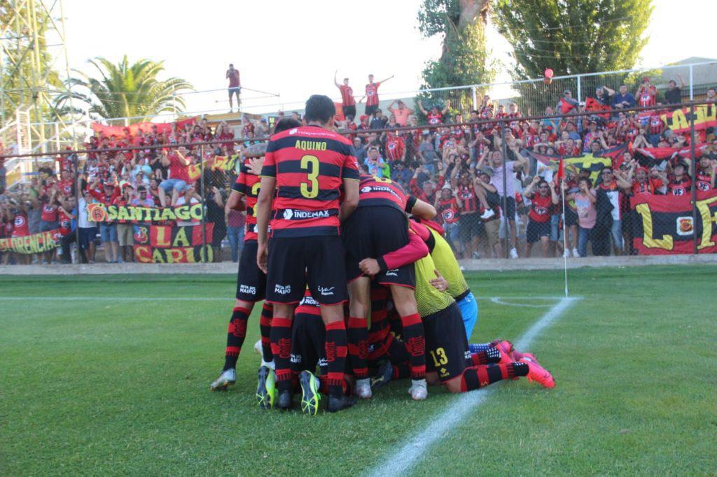 ¡No hay mal que dure 100 años:  Vuelve el público a los estadios!
