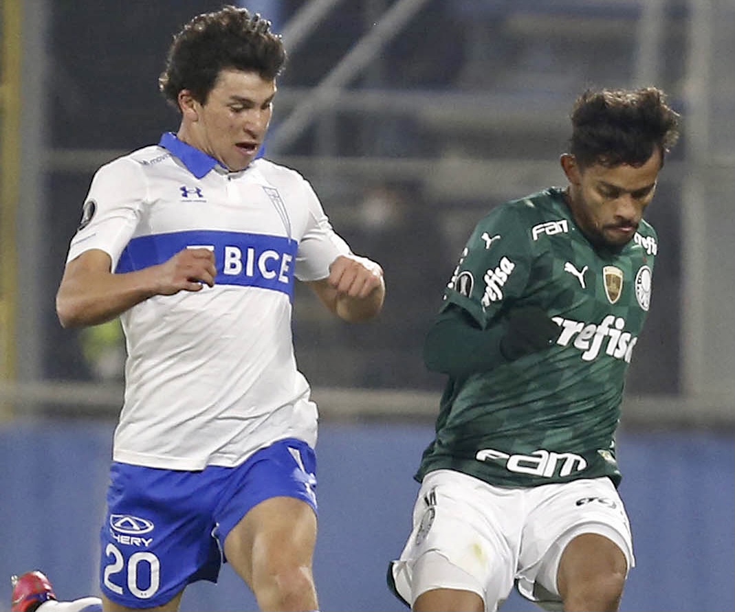La UC cayó y se complica en la Libertadores