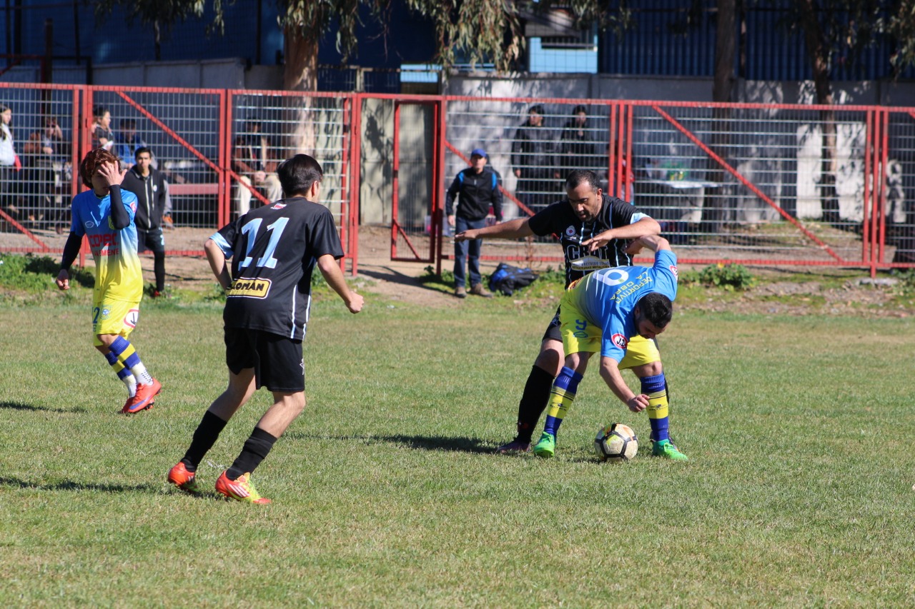 Asociación talquina quiere ser pionera en el retorno al fútbol amateur