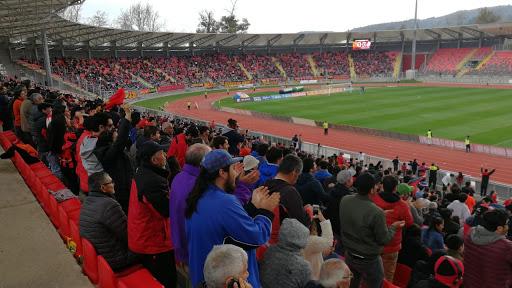¿Se viene la vuelta del público a los estadios?