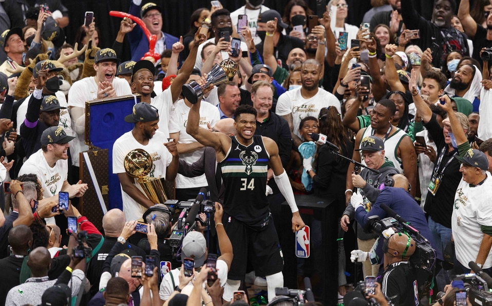 Bucks se quedó con los honores en la NBA