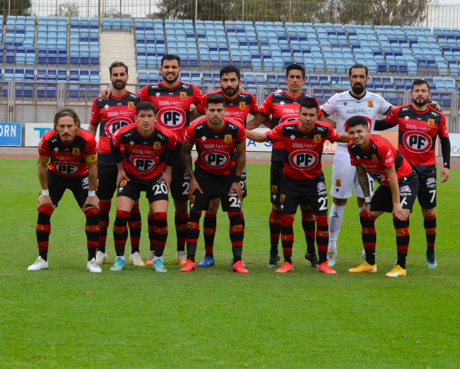 Futbolista extranjero deja Rangers para ceder su cupo