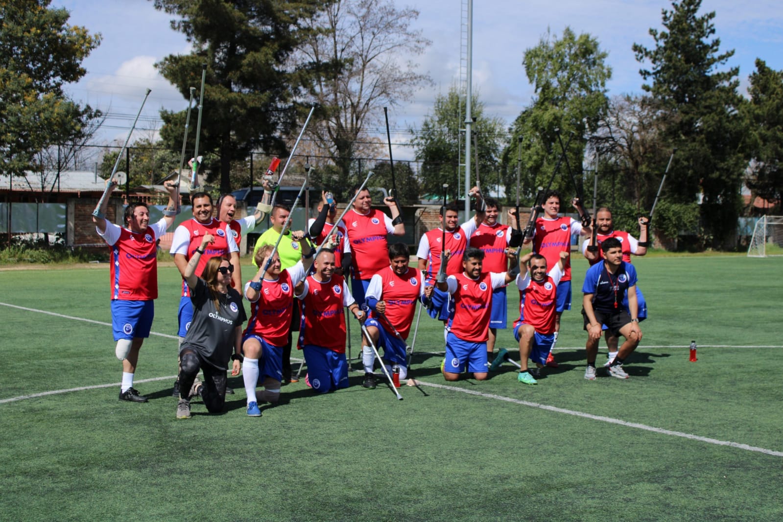 Selección Chilena de fútbol amputados vivió jornada de ensueño de Talca