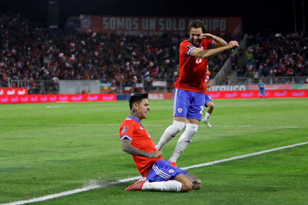 Chile más vivo que nunca: La Roja goleó a Venezuela y sigue en carrera para Qatar