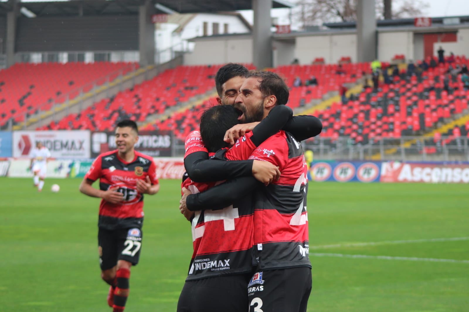 El Rojinegro tendría formación definida para medirse ante Santa Cruz