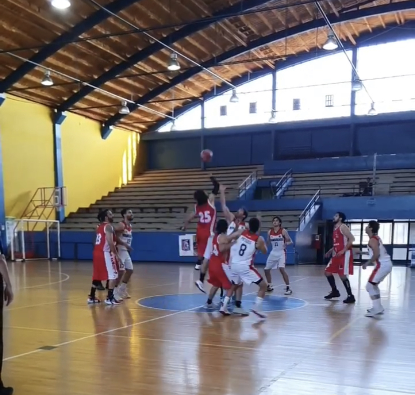 Llegaron los abrazos en Liceo de Curicó