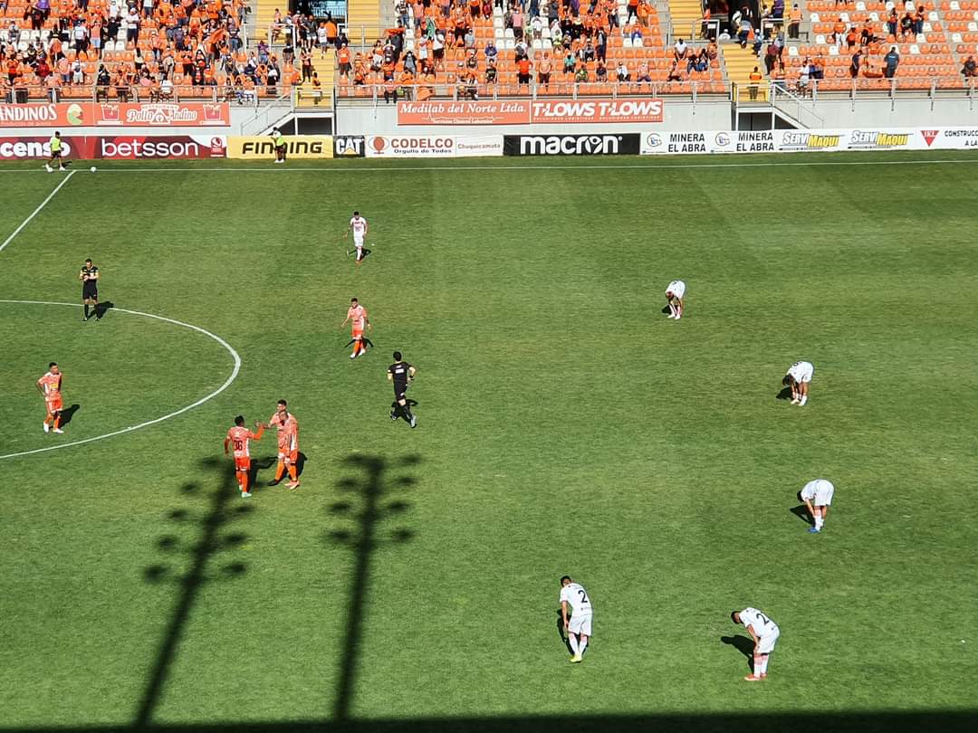 Rojinegro terminó temporada de la peor forma: Goleado en Calama