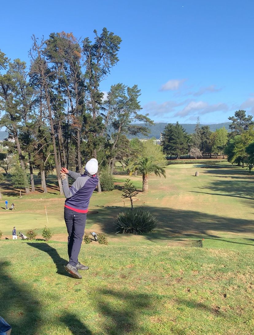 Golfistas talquinos buscan mejorar y ser precisos en las en el Circuito de Golf Sur