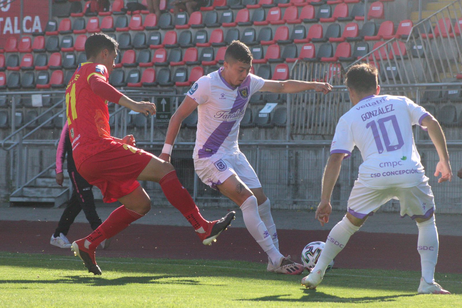 Independiente de Cauquenes se desinfló en la recta final de la Segunda División