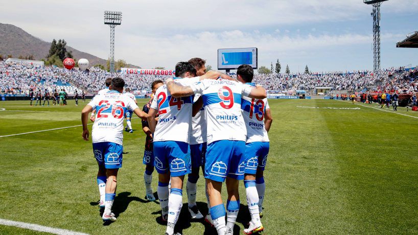 La UC se quedó con el clásico universitario y sigue en la lucha por el título