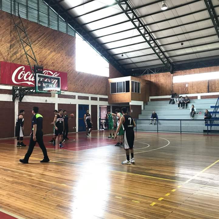 Liga 7 de varones parte su séptima edición con un torneo más corto de lo común