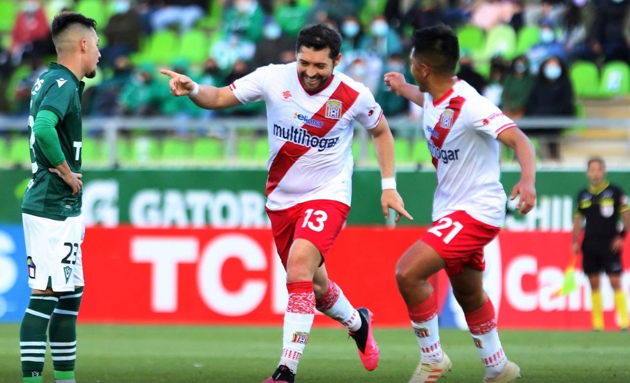 El “Curi” ganó, mandó al descenso a Wanderers y dejó en liguilla a la U