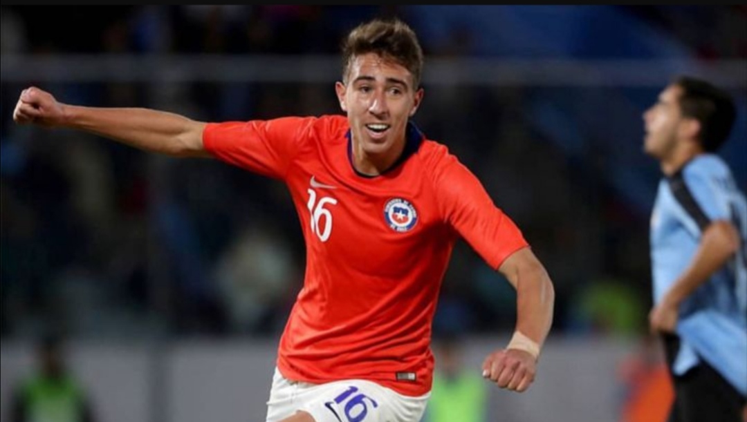 Lasarte probará nuevos jugadores para próximos partidos de Chile