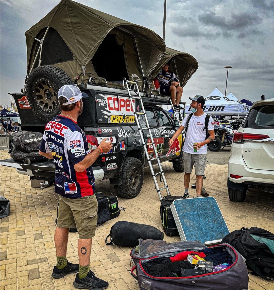 “Chaleco” López ya está en Arabia para encarar su próximo desafío: el Dakar 2022