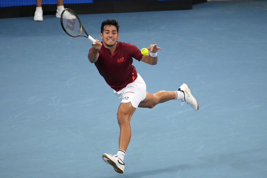 Chile buscará levantar cabeza este lunes en el ATP CUP
