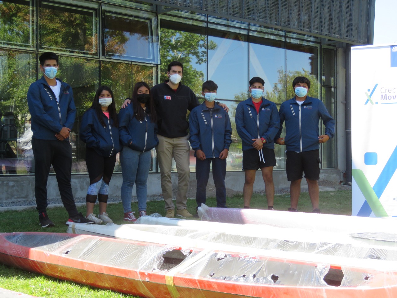 Canoistas mauchos recibieron embarcaciones para seguir proyectándose en el deporte