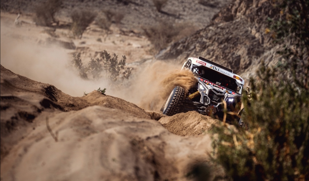 Francisco López está otra vez a un paso de la gloria en el Dakar