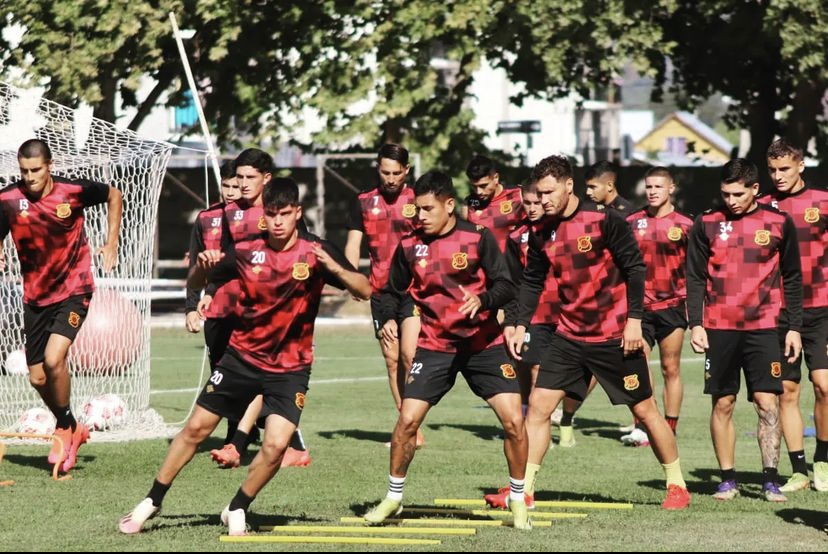 En el Rojinegro buscan su última pieza para el torneo 2022