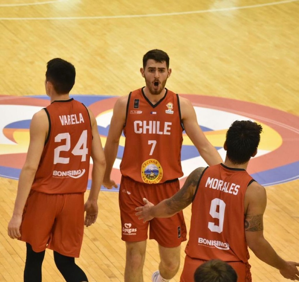 Roja cestera se impuso a Colombia con maulinos en cancha