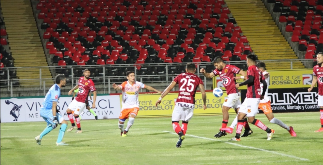 Rojinegro dio vuelta la página y se enfoca en Wanderers