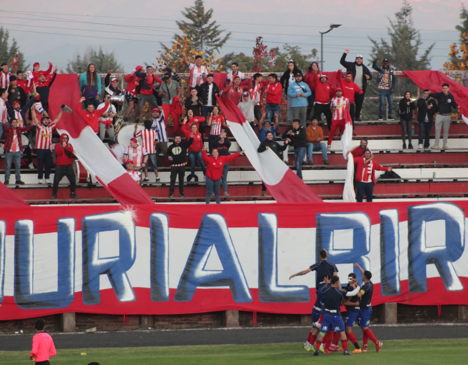 “Depo” debutó con un triunfo en un partido que tuvo un hecho inédito