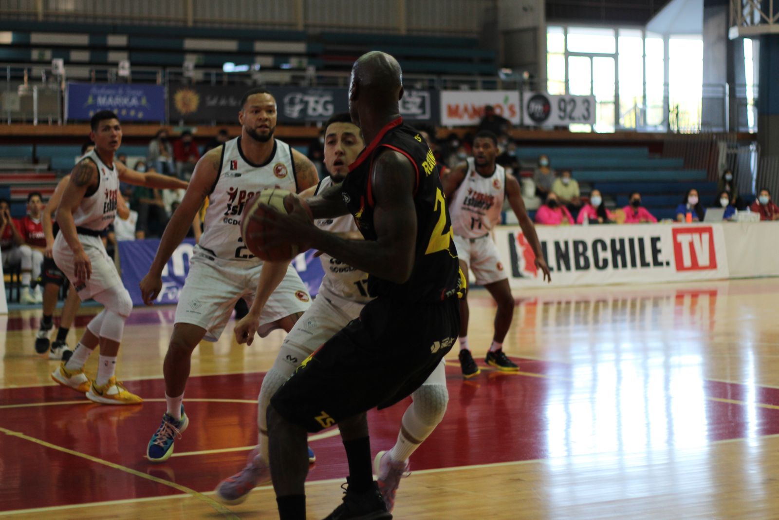 Español jugará doble fecha de la LNB en Chiloé