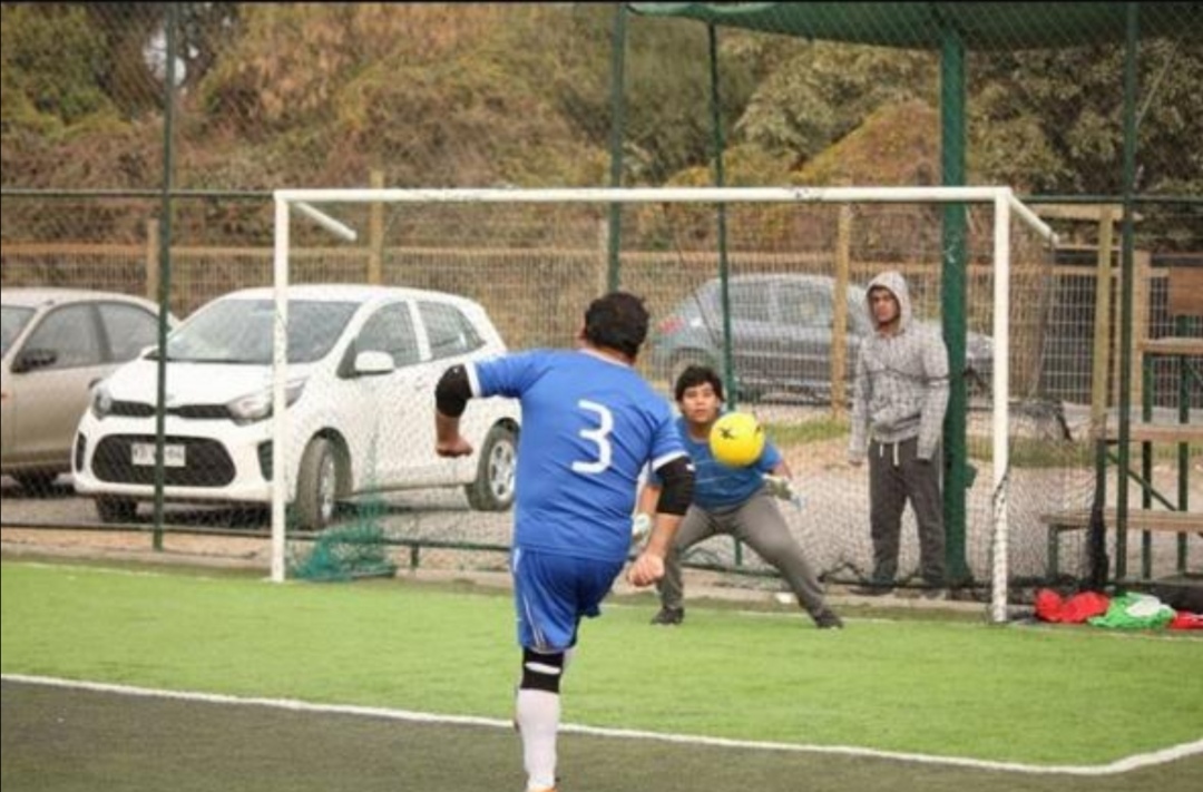 Deportes Maule busca jugadores para competir en fútbol para ciegos