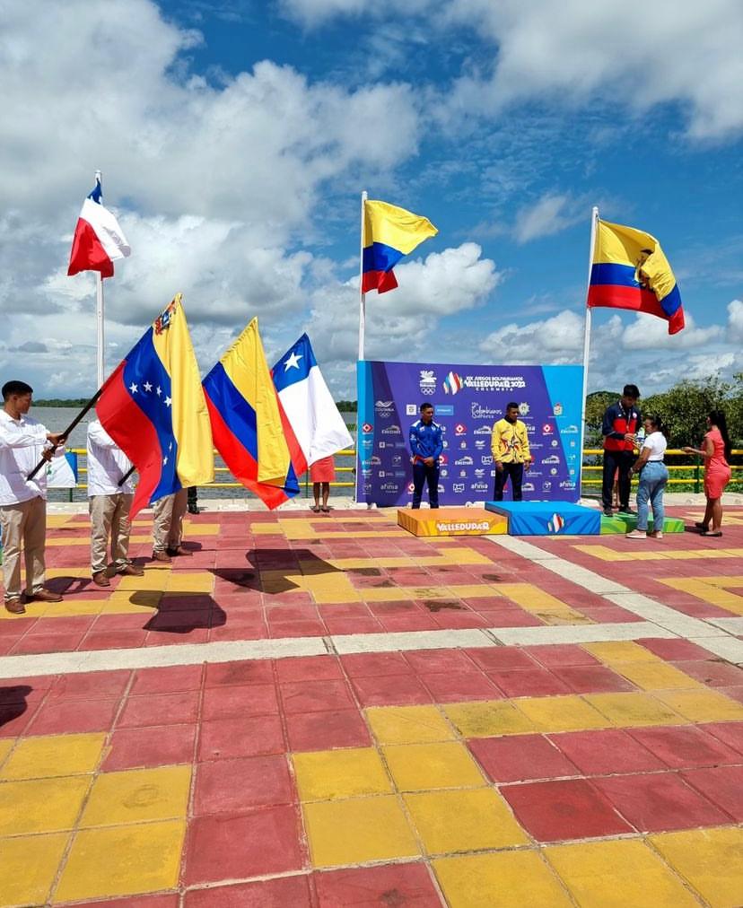 Canoísta maulino se colgó medalla en los Juegos Bolivarianos