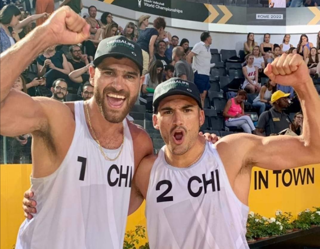 Primos Grimalt están dentro de los 16 mejores del Mundial de beach voley