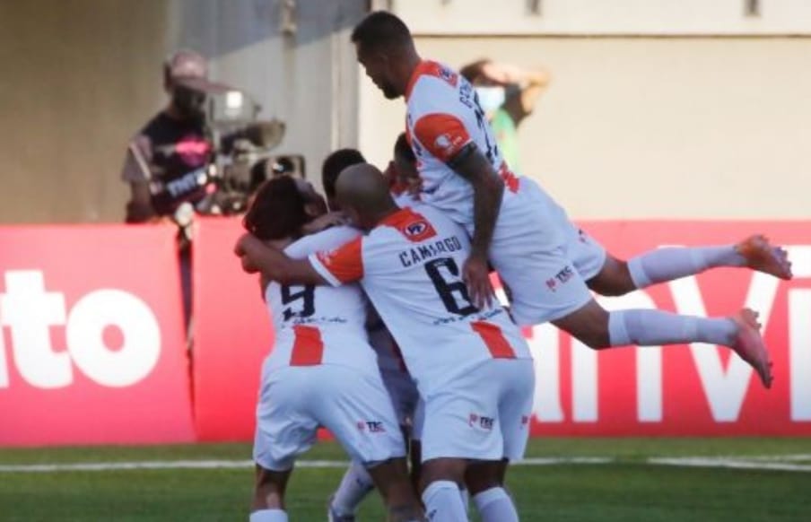 ¡Vienen los goles!: El Rojinegro tiene su primer fichaje