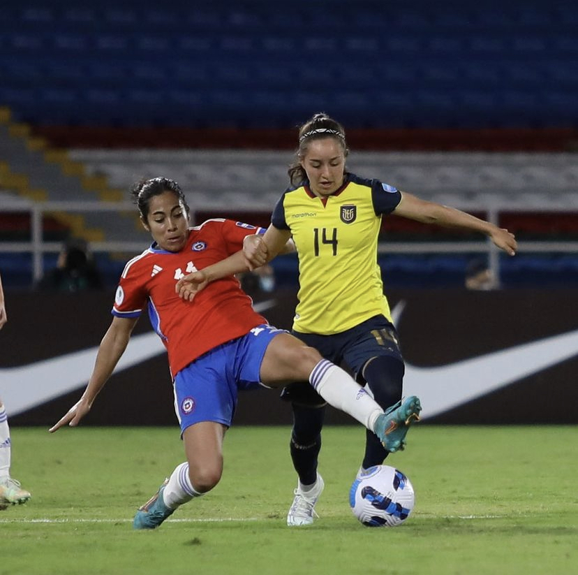 Maulina fue titular en primer triunfo de Roja femenina en la Copa América