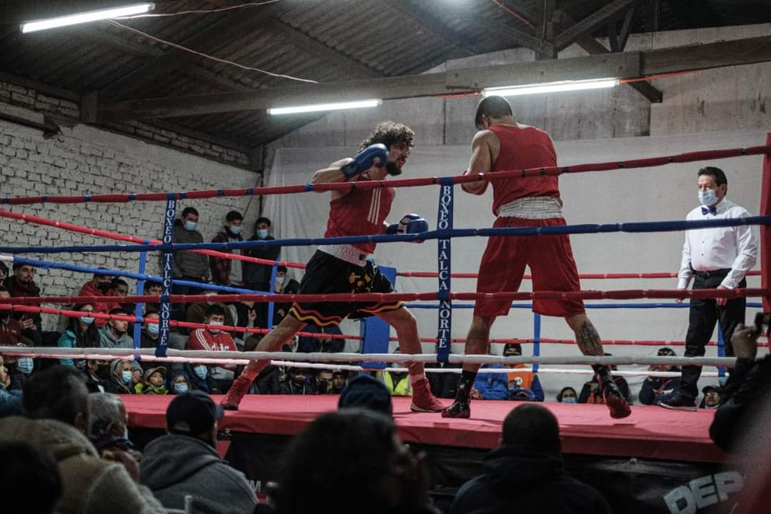 Velada busca mantener viva la tradición del boxeo en Talca