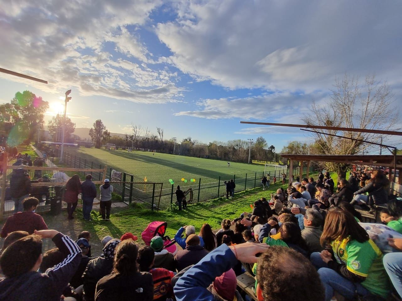 La Brilla parte con proyecto que apunta a potenciar el fútbol femenino